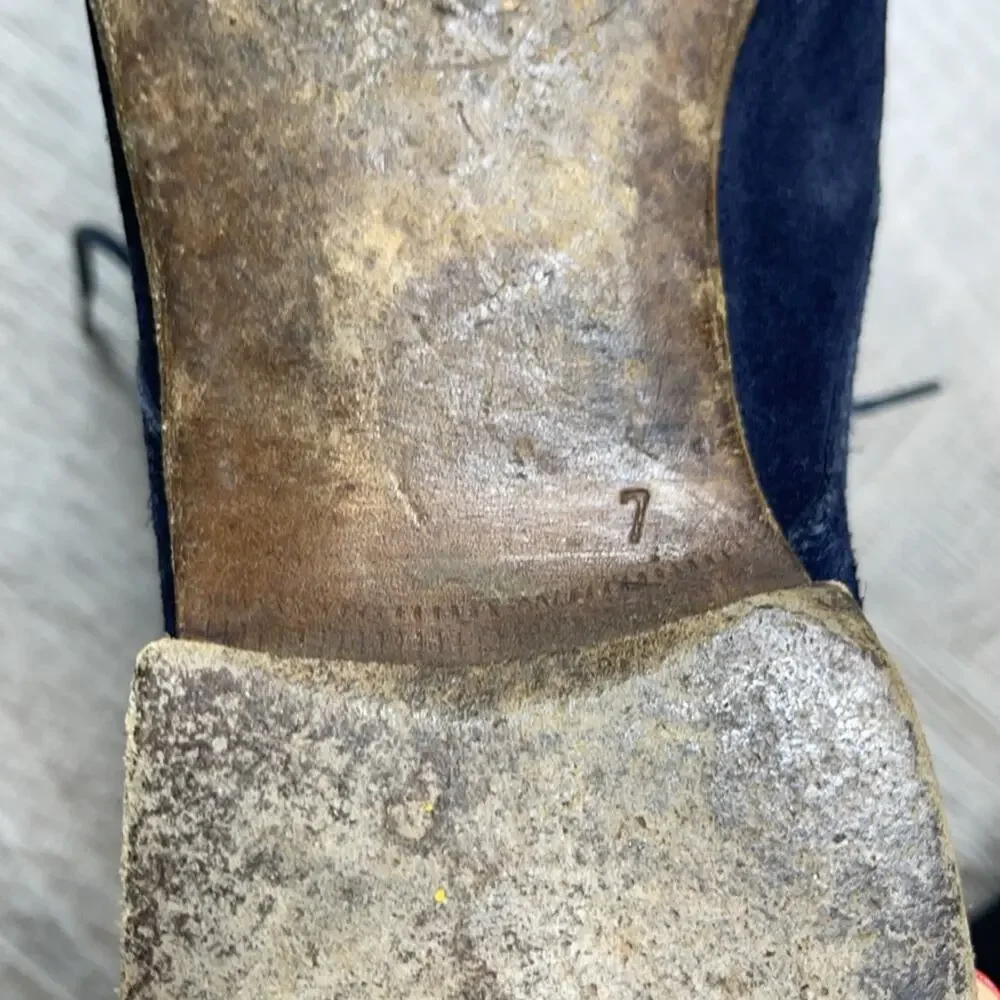 PRADA Midnight Suede Lace Up Desert Ankle Boots - Picture 10 of 11